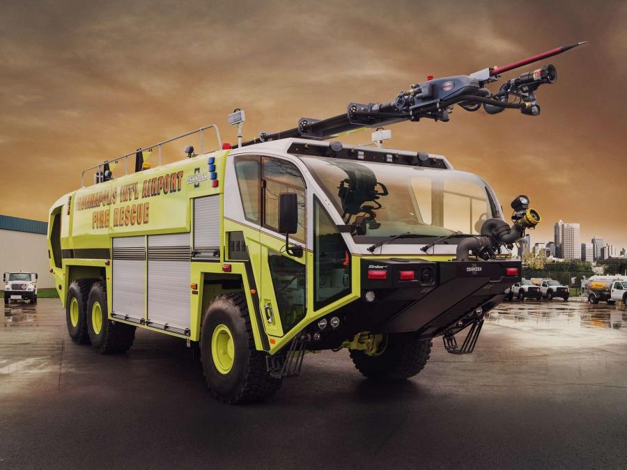  Oshkosh Striker 3000 2010 года  (фото 3 из 12)